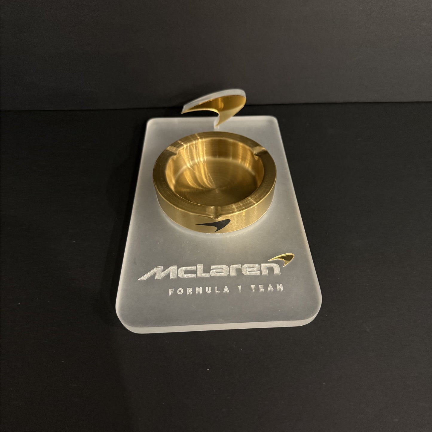 Luxury Performance Ashtray – A Tribute to Speed & Precision